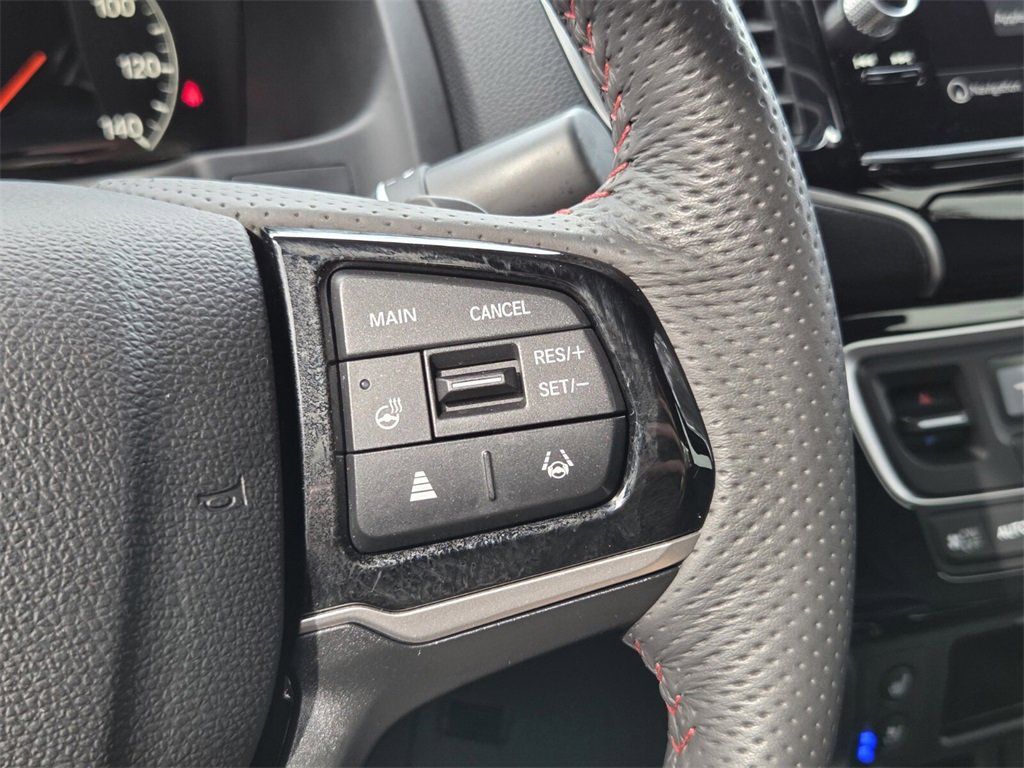 Used 2025 Honda Ridgeline Black Edition image 14