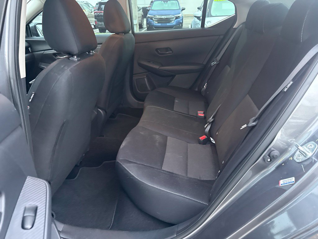 Used 2025 Nissan Sentra SV FWD image 5