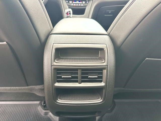 Certified 2025 Cadillac XT5 Premium Luxury w/ LPO, Floor Liner Package AWD/4WD image 13