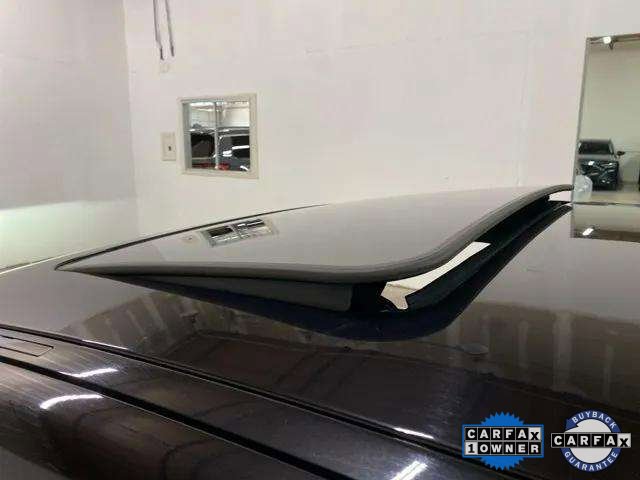 Used 2025 BMW 530i image 25