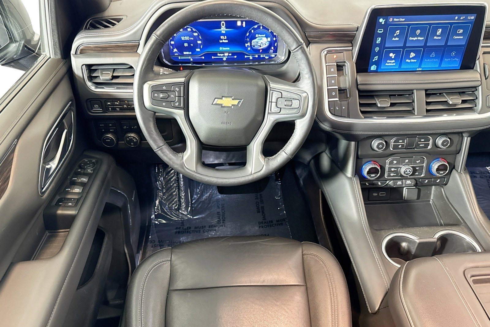 Used 2022 Chevrolet Suburban LT w/ Luxury Package image 21