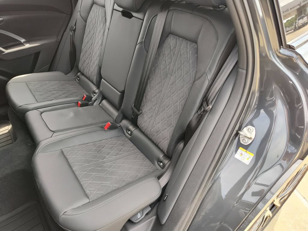 New 2025 Audi SQ5 Premium Plus AWD/4WD image 14