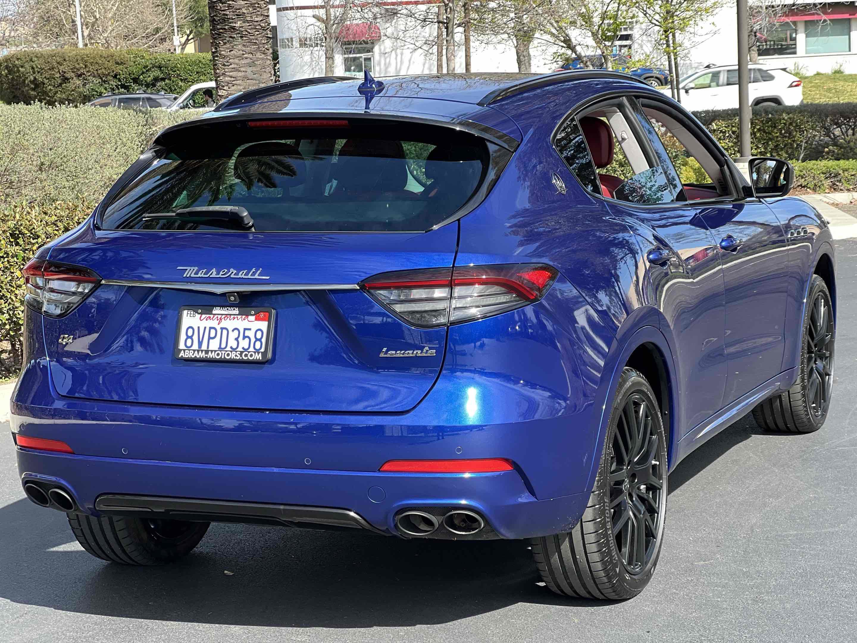 Used 2021 Maserati Levante image 23