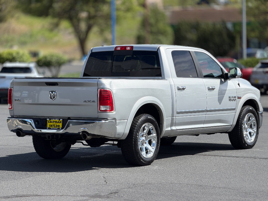 Used 2017 RAM 1500 Laramie w/ Convenience Group AWD/4WD image 19