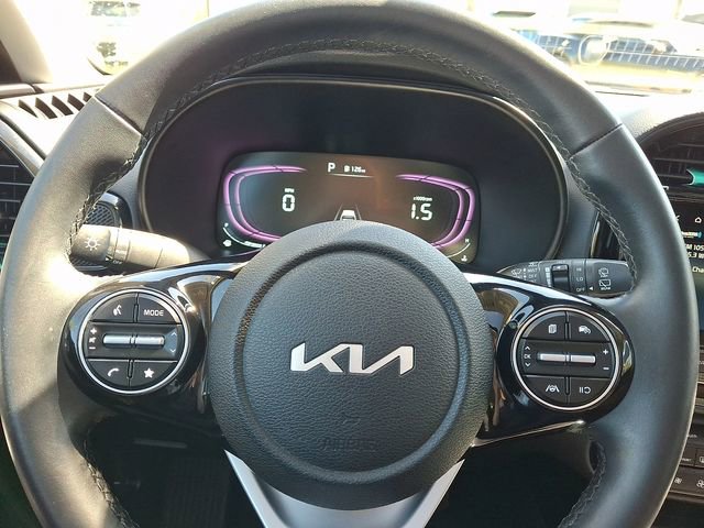 Certified 2025 Kia Soul EX FWD image 19