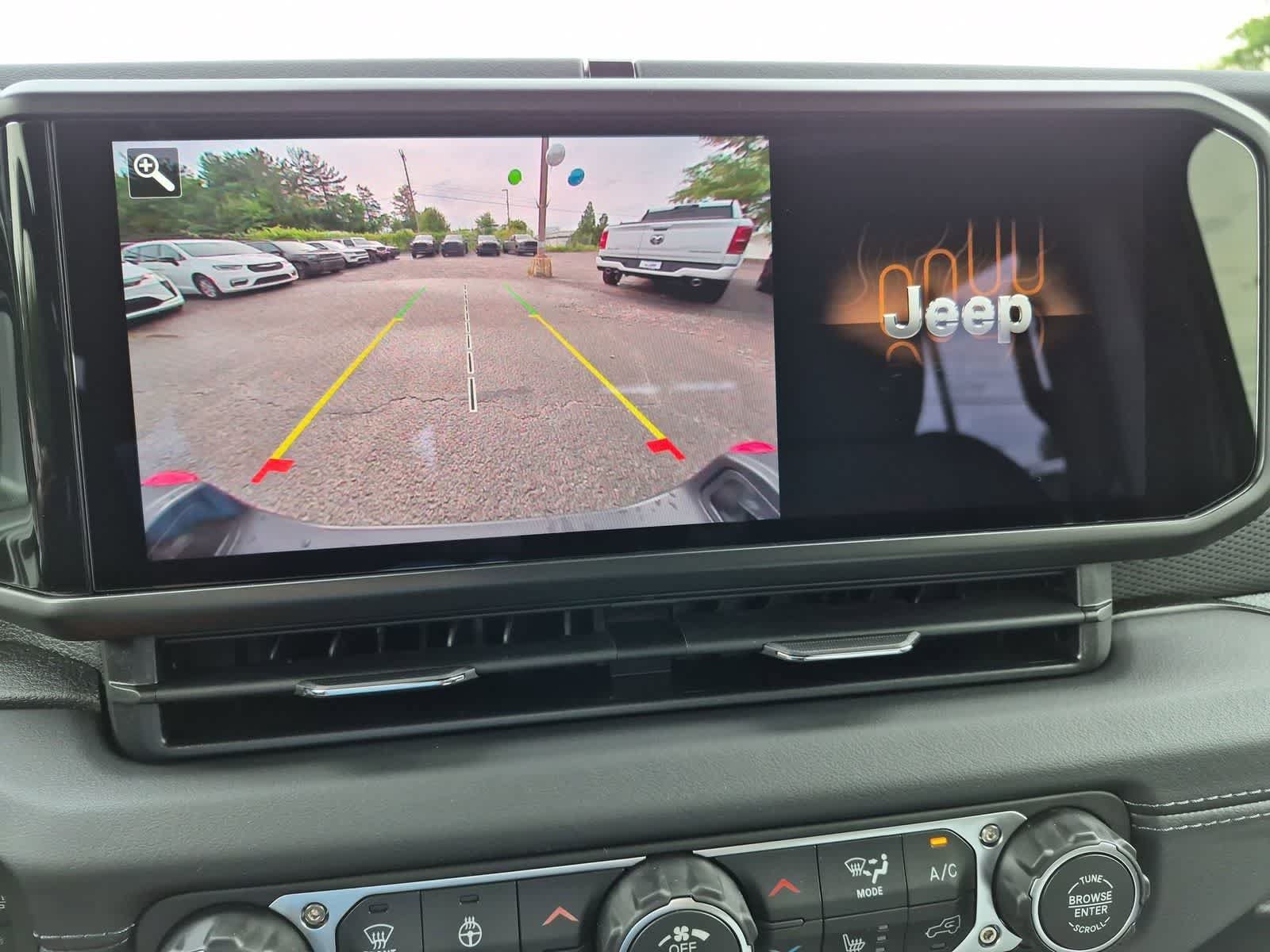 New 2026 Jeep Gladiator Rubicon AWD/4WD image 29