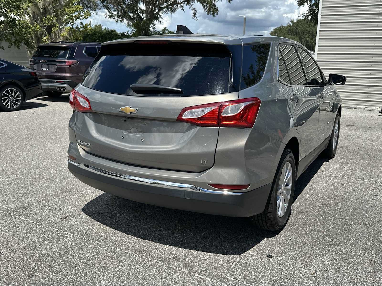 Used 2018 Chevrolet Equinox LT FWD image 6