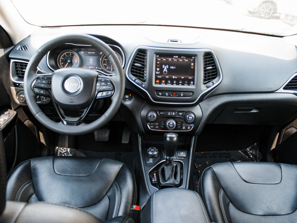 Used 2023 Jeep Cherokee Altitude Lux AWD/4WD image 24