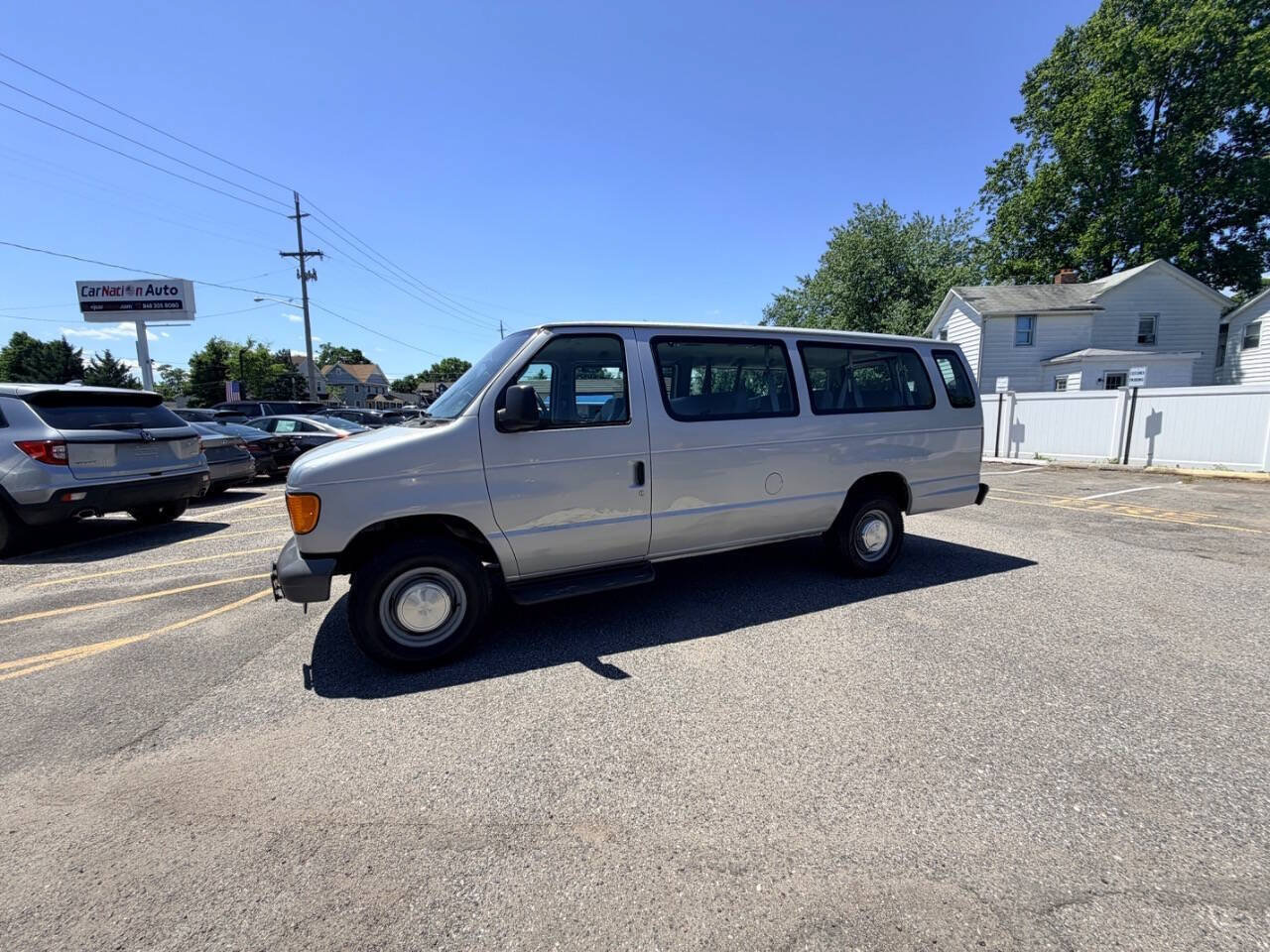 Used 2006 Ford E-350 and Econoline 350 XL RWD image 57