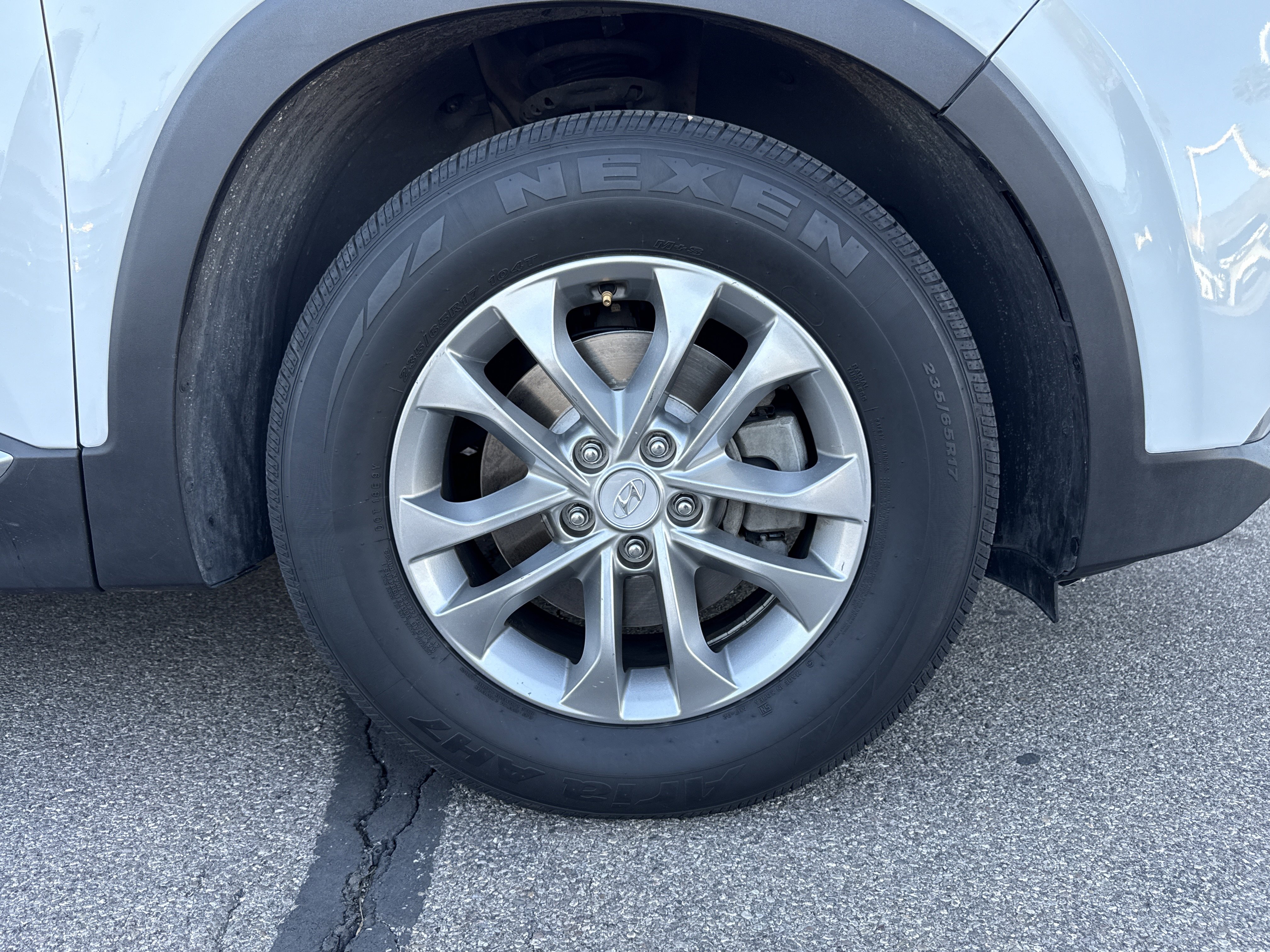 Used 2020 Hyundai Santa Fe SEL image 33