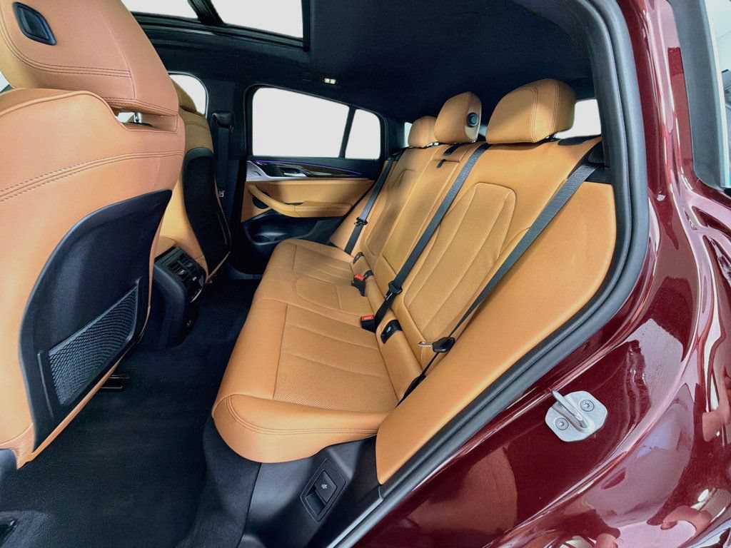 Used 2023 BMW X4 M40i AWD/4WD image 23