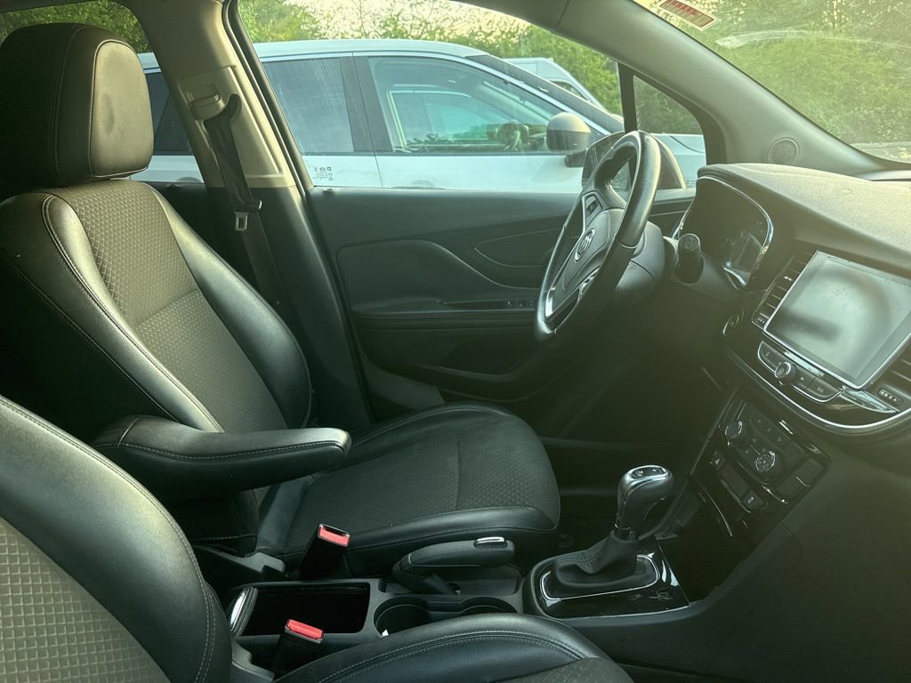 Used 2018 Buick Encore Preferred w/ LPO, Road Trip Package image 11