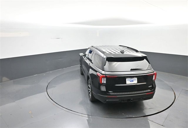 New 2026 Ford Explorer ST-Line image 22