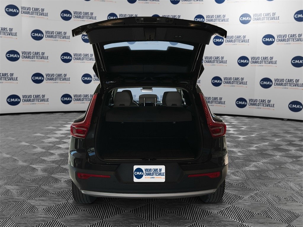 Certified 2023 Volvo XC40 B5 Plus w/ Driver Assist Package image 11