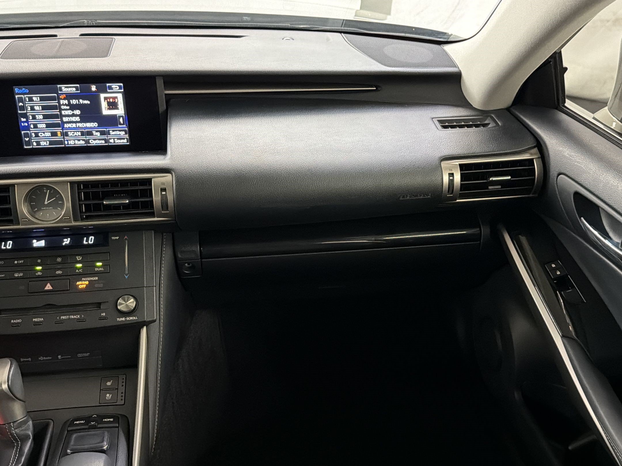 Used 2016 Lexus IS 200t w/ Navigation System Package RWD image 29