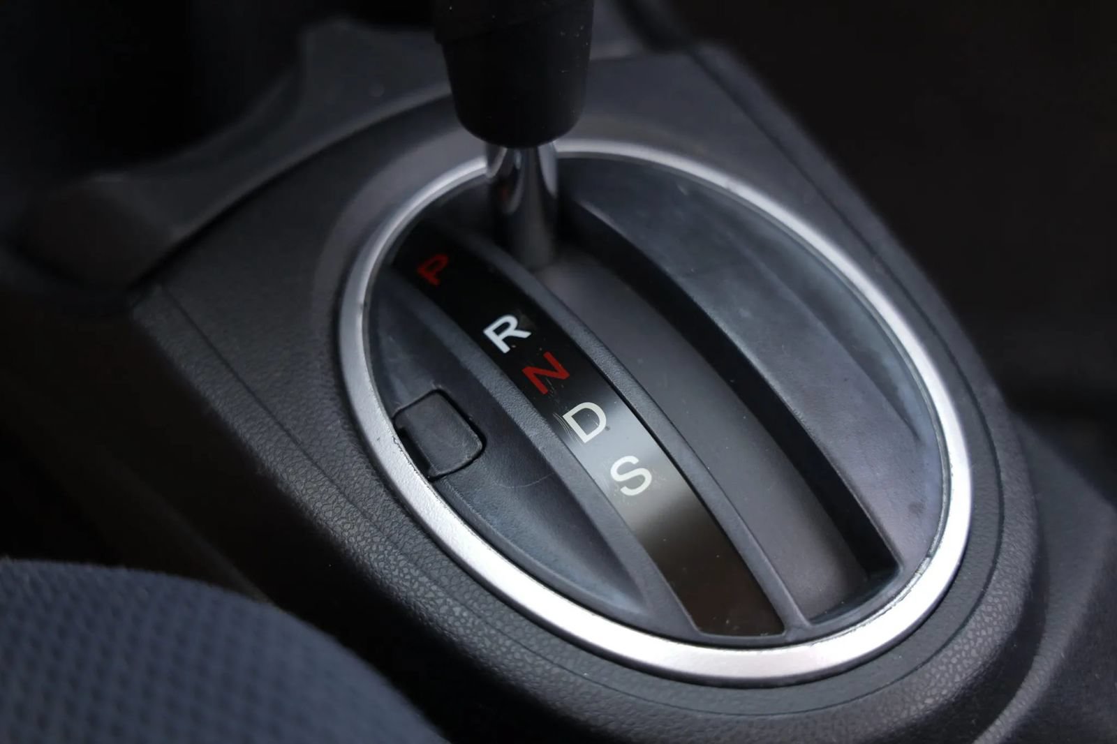 Used 2013 Honda Fit Sport image 41