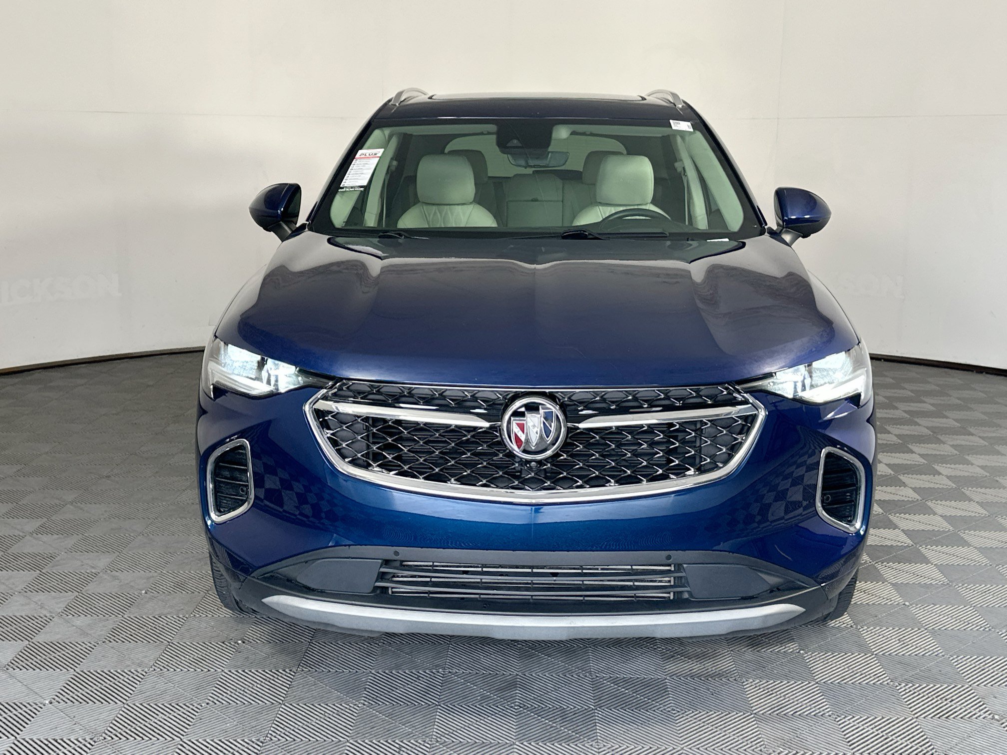 Used 2023 Buick Envision Avenir FWD image 8