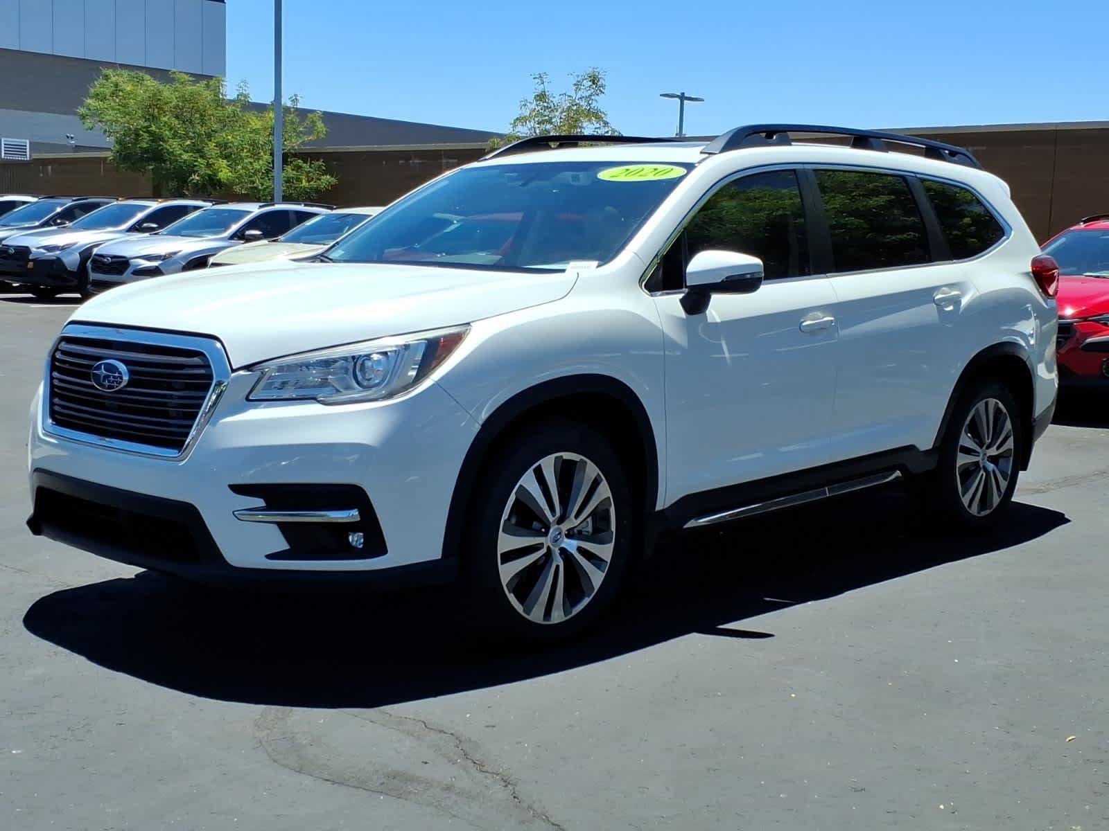 Used 2020 Subaru Ascent Limited w/ Technology Package AWD/4WD image 3