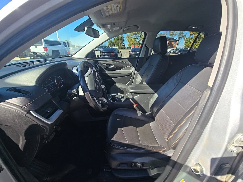 Used 2019 GMC Terrain SLT w/ Preferred Package AWD/4WD image 14