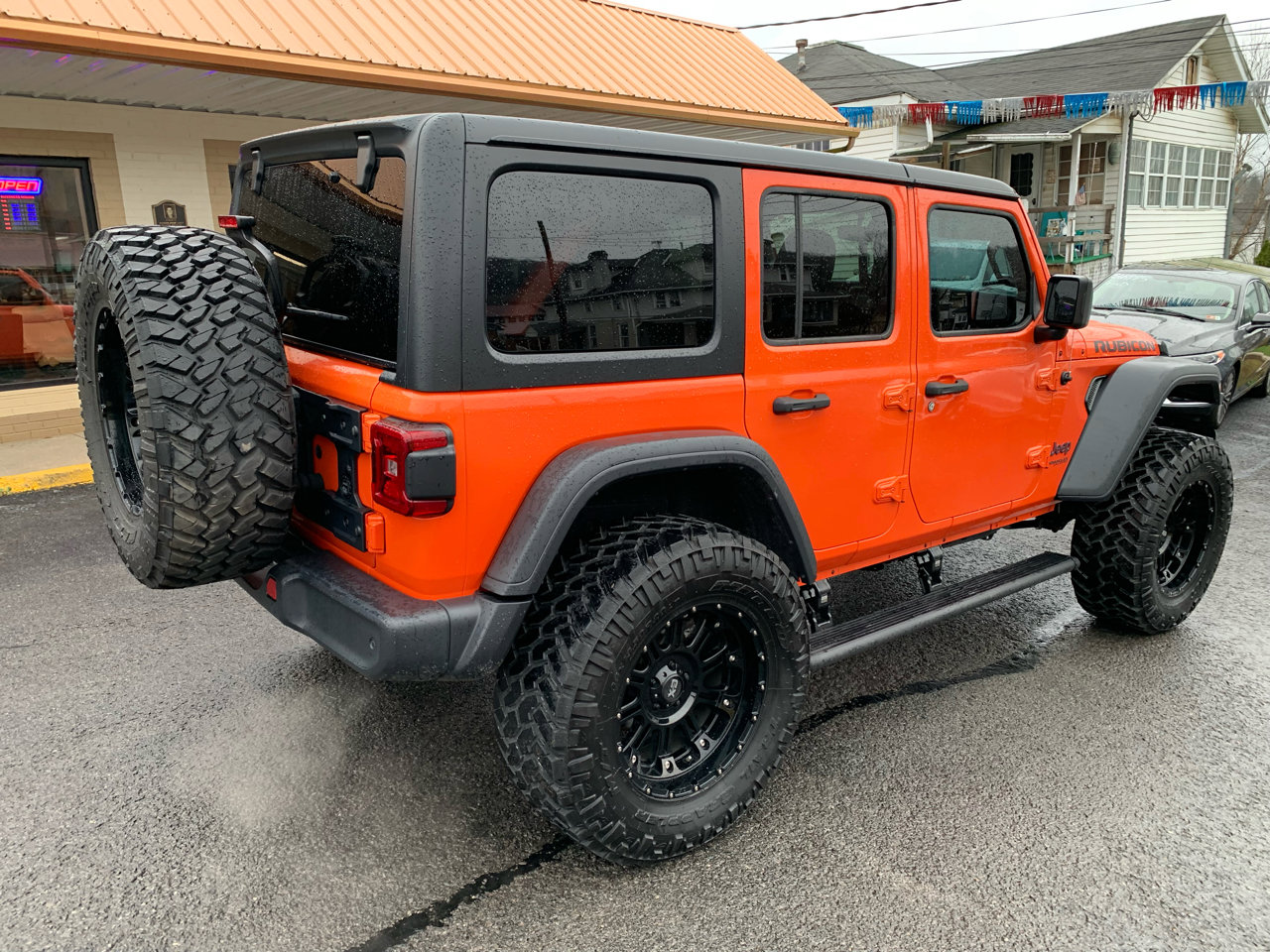Used 2018 Jeep Wrangler Unlimited Rubicon w/ Safety Group image 5