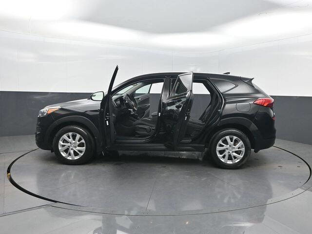 Used 2019 Hyundai Tucson SE image 38