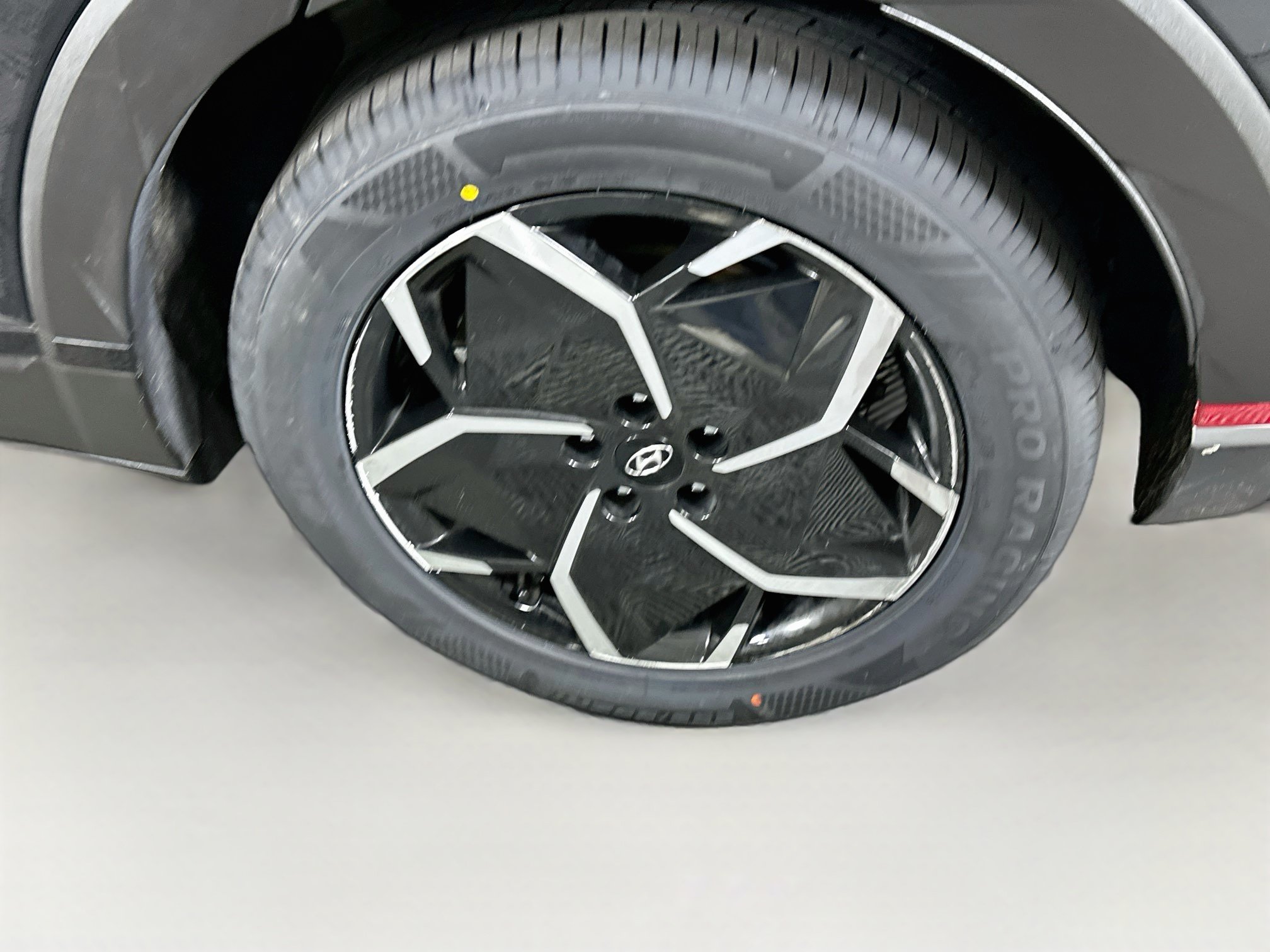Used 2024 Hyundai Ioniq 5 SEL RWD image 11