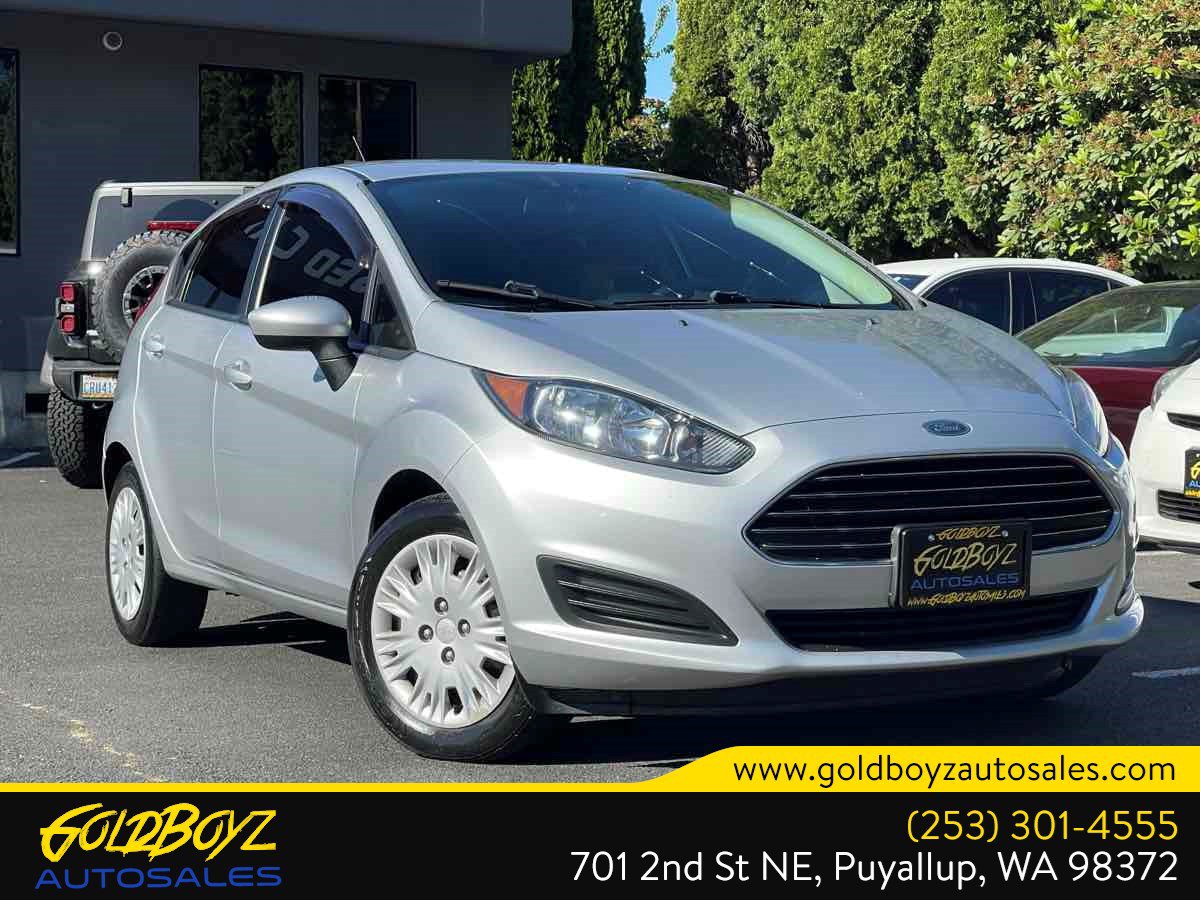 Used 2015 Ford Fiesta S FWD image 1