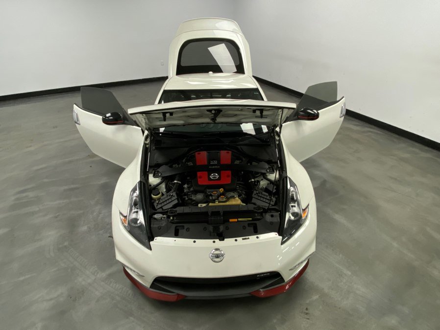 Used 2016 Nissan 370Z NISMO RWD image 49