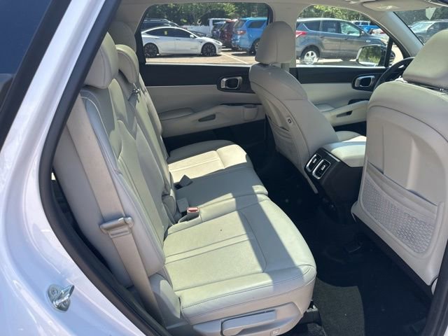 Certified 2023 Kia Sorento S w/ Panoramic Sunroof Package FWD image 35