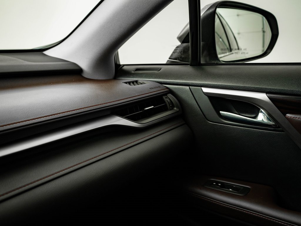 Used 2018 Lexus RX 350L AWD image 36