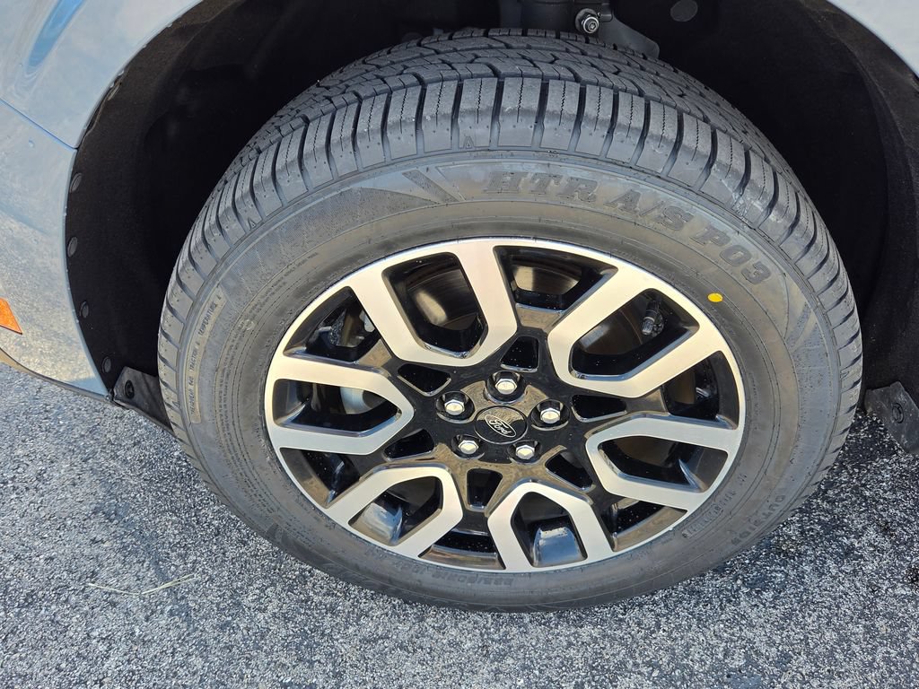 Used 2024 Ford Maverick Lariat FWD image 5