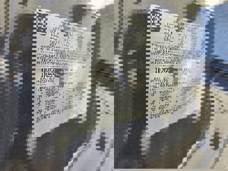 Used 2011 GMC Yukon Denali image 39