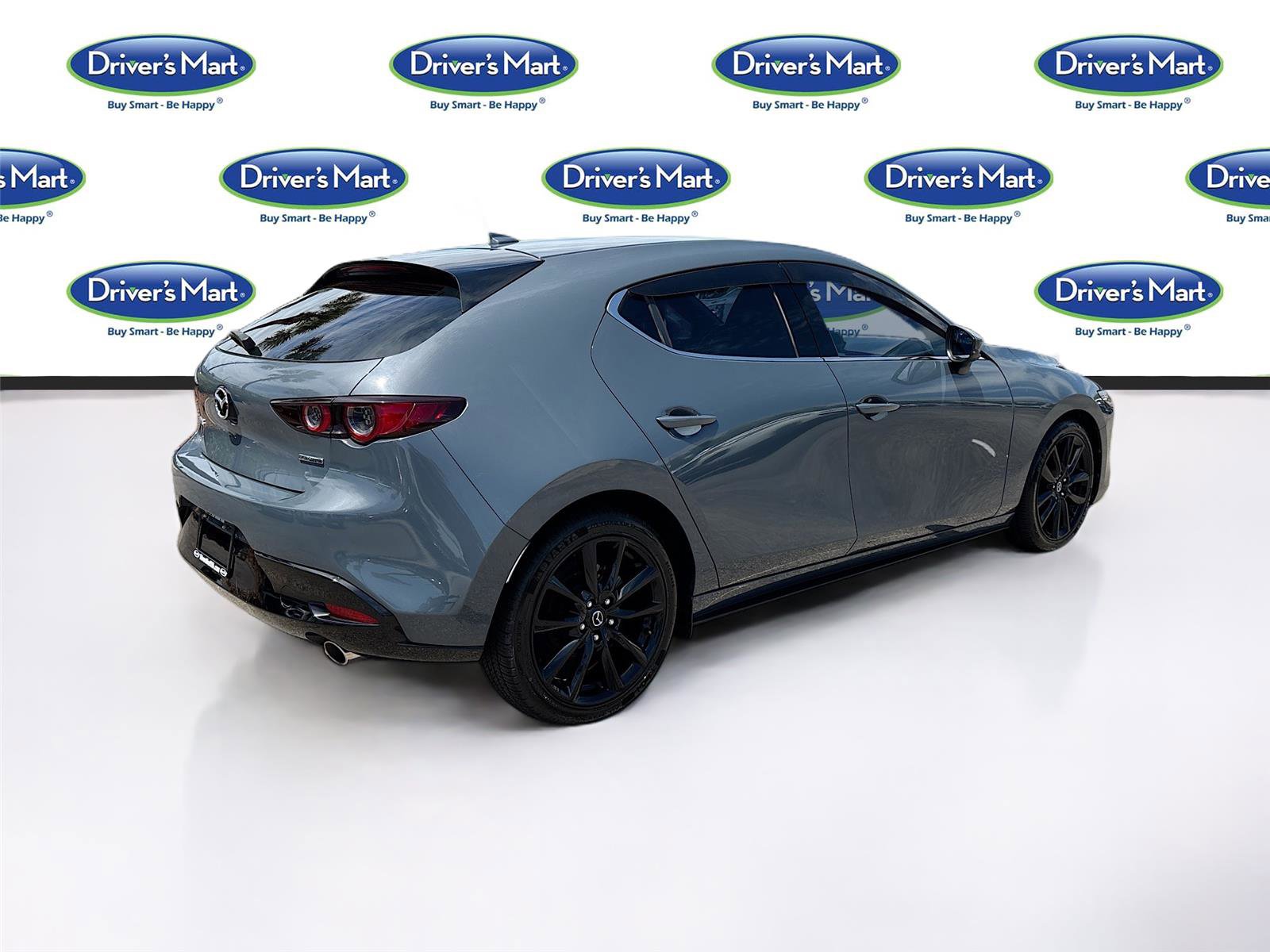 Used 2019 MAZDA MAZDA3 Hatchback w/ Premium Package FWD image 7