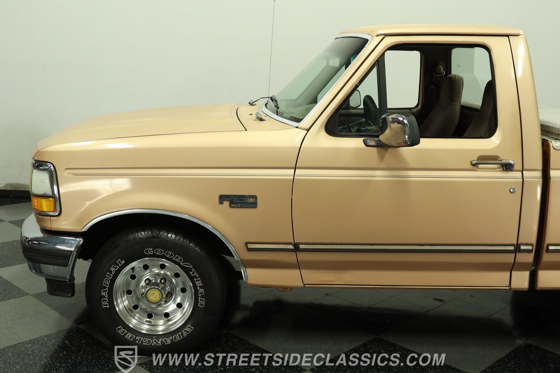 Used 1994 Ford F150 XL RWD image 23