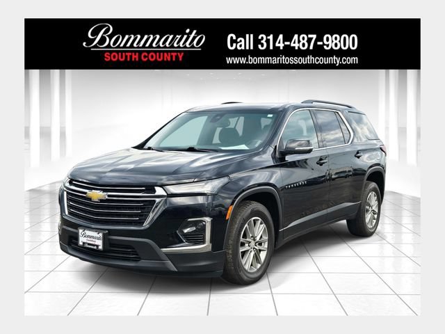 Used 2023 Chevrolet Traverse LT FWD image 1