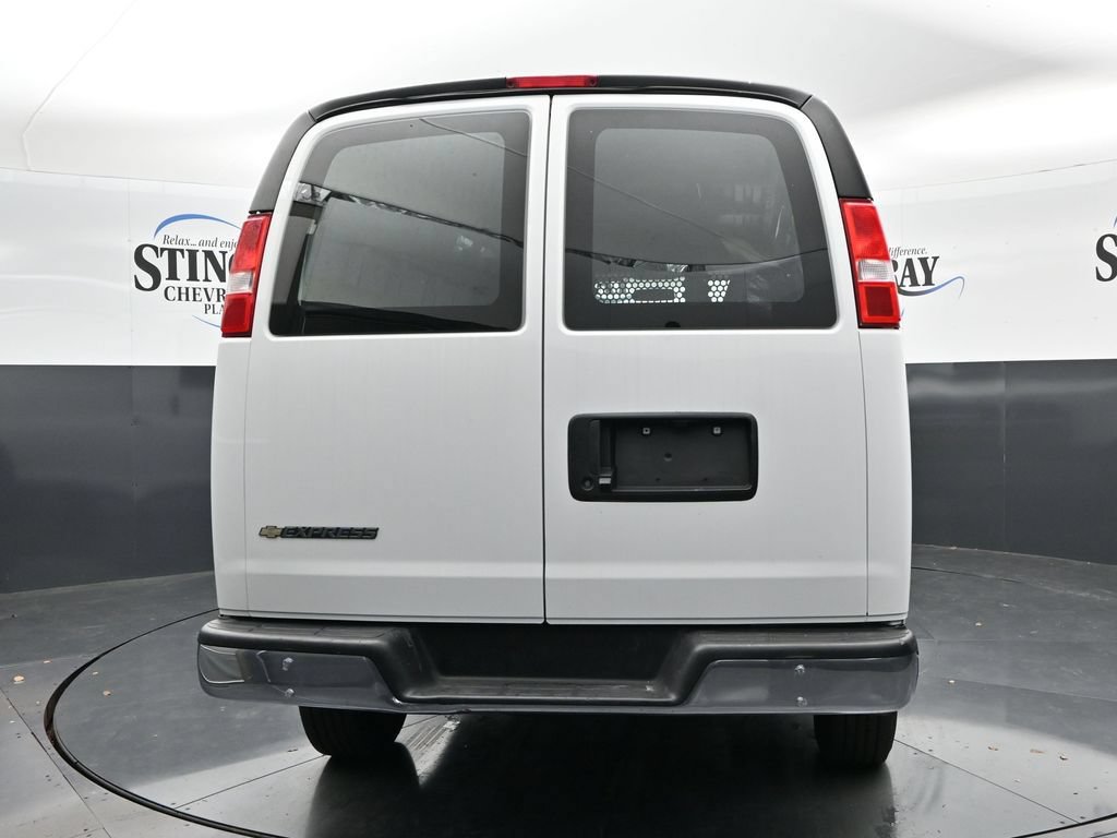 Used 2021 Chevrolet Express 2500 Extended w/ Driver Convenience Package RWD image 6