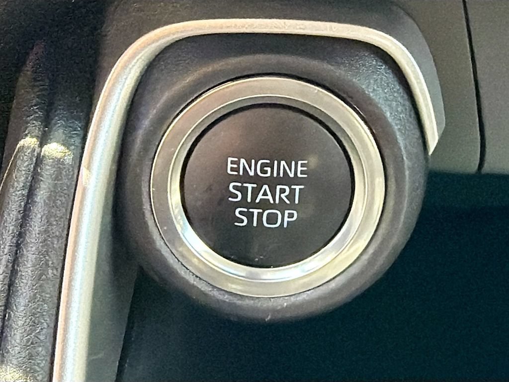 Used 2025 Toyota Grand Highlander FWD image 35