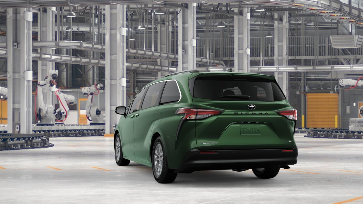 New 2026 Toyota Sienna XLE AWD/4WD image 7