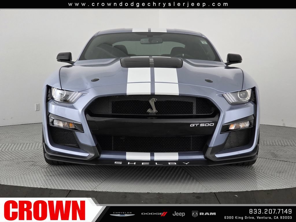 Used 2022 Ford Mustang Shelby GT500 w/ Technology Package RWD image 2