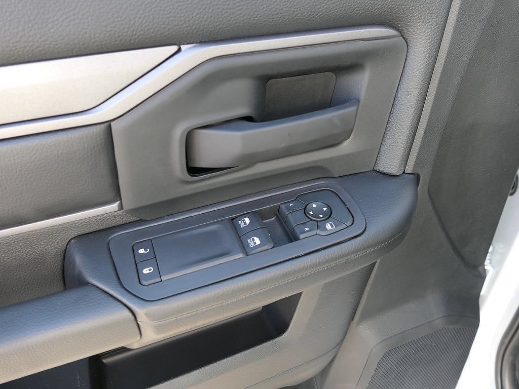 New 2026 RAM 4500 Tradesman w/ Chrome Appearance Group RWD image 14