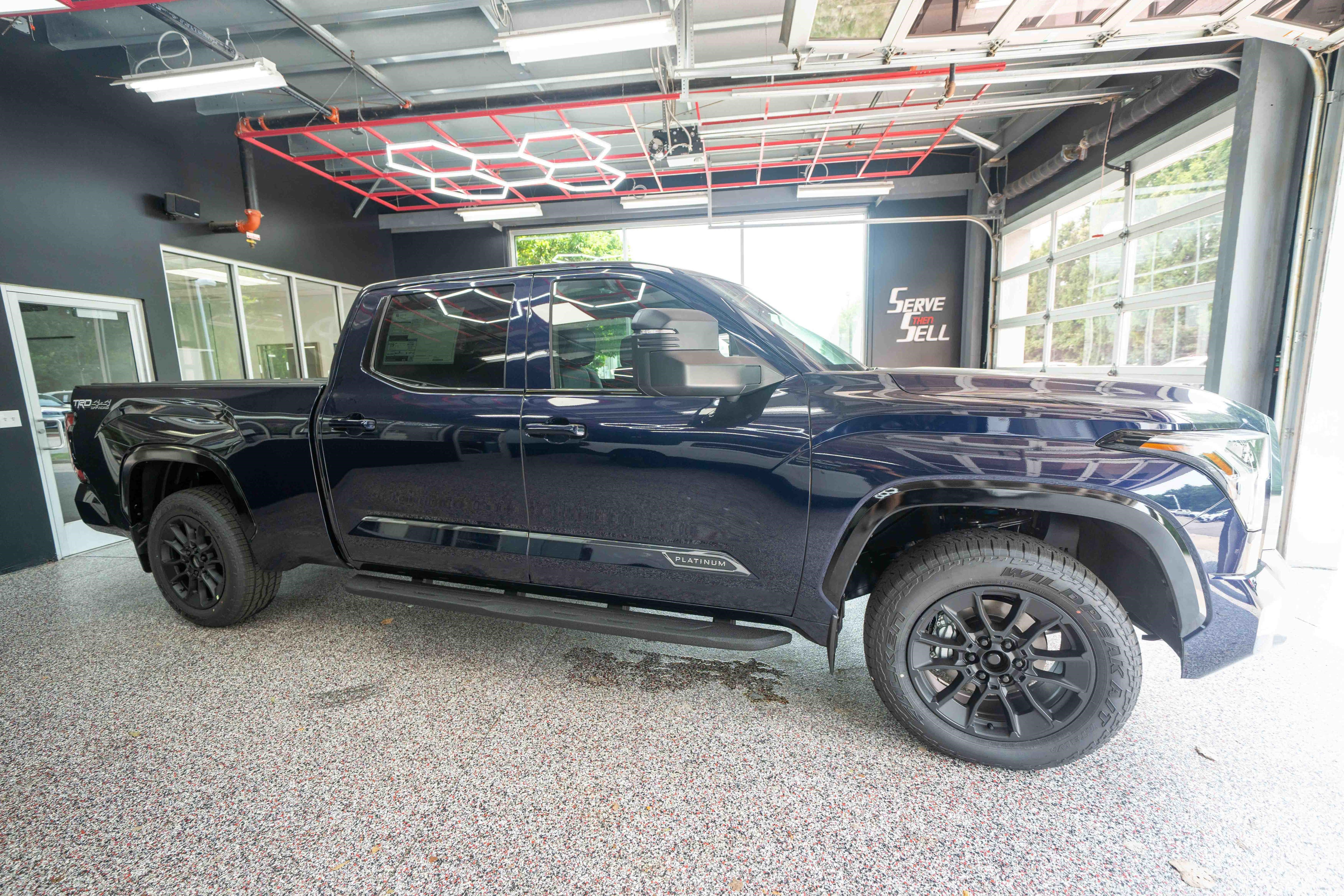 New 2026 Toyota Tundra Platinum w/ TRD Off-Road Package AWD/4WD image 5