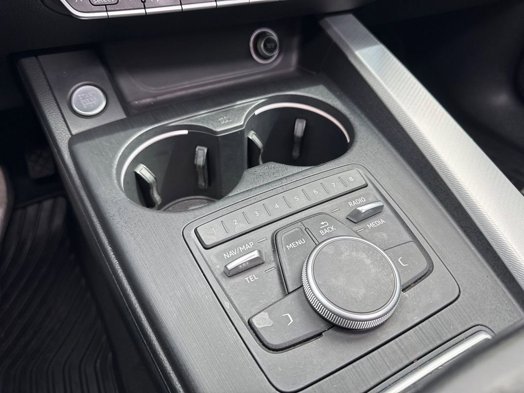 Used 2017 Audi A4 2.0T allroad Premium w/ Convenience Package image 32