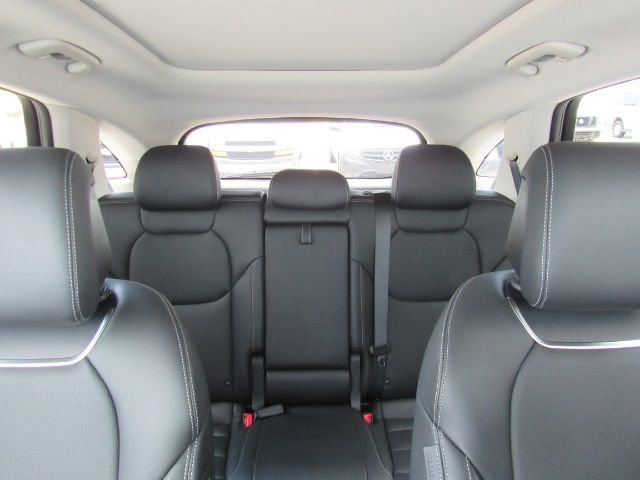 Used 2022 Genesis GV70 2.5T w/ Select Package image 38