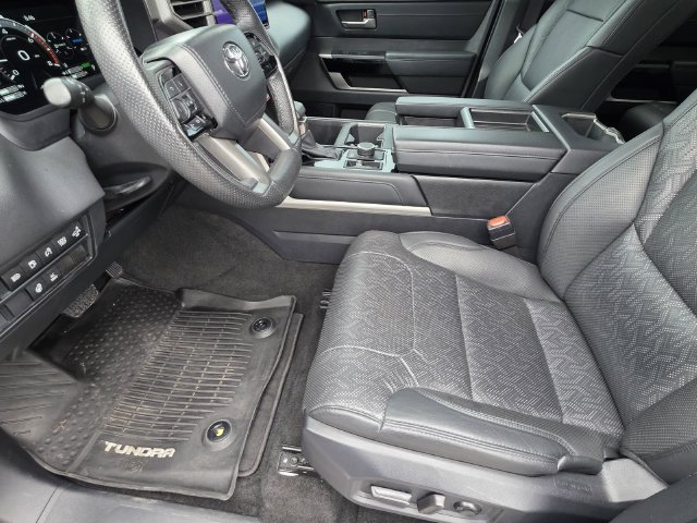 Used 2023 Toyota Tundra Limited AWD/4WD image 6