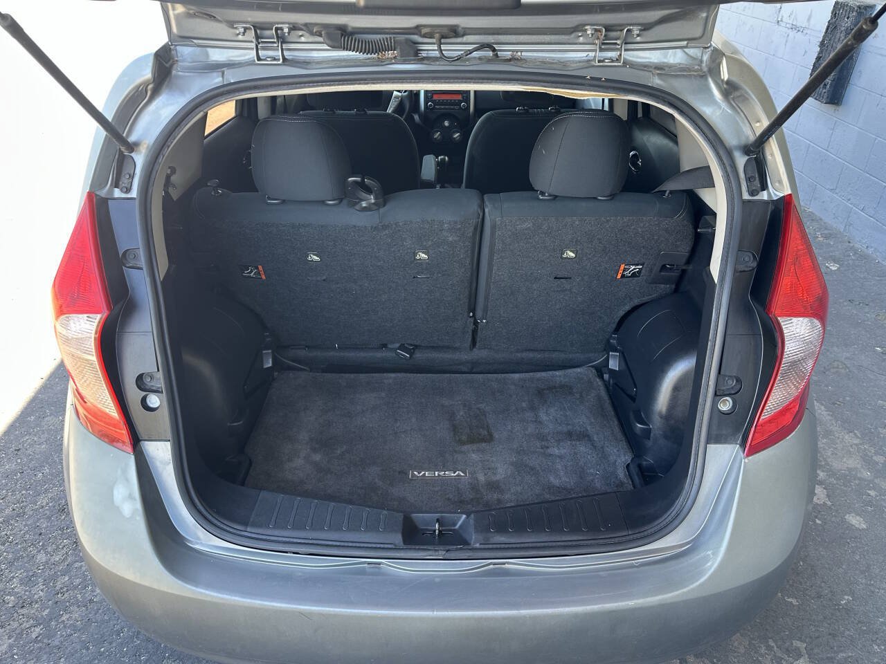 Used 2014 Nissan Versa Note SV FWD image 13