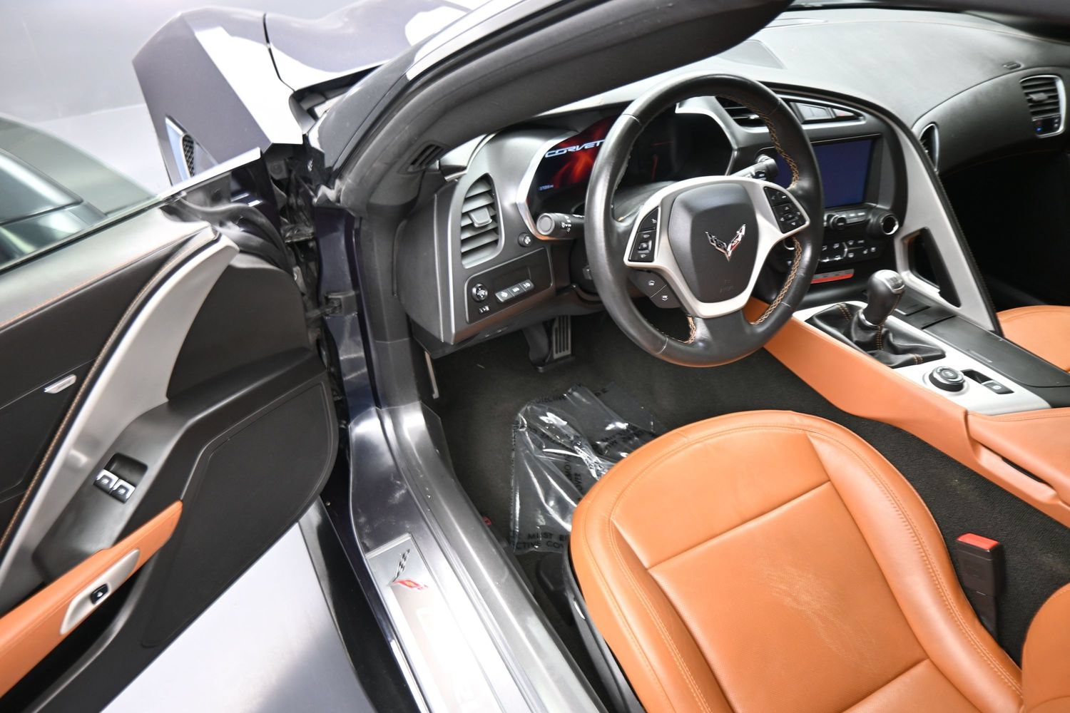 Used 2014 Chevrolet Corvette Stingray Coupe RWD image 12