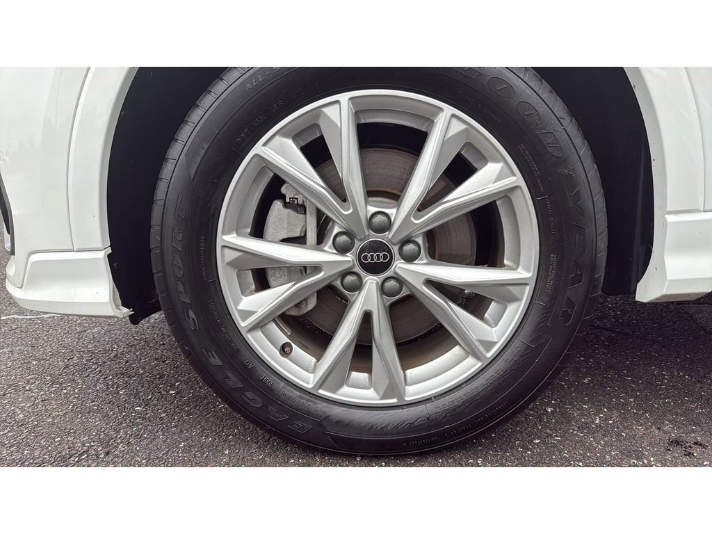 Used 2023 Audi Q3 2.0T Premium image 33