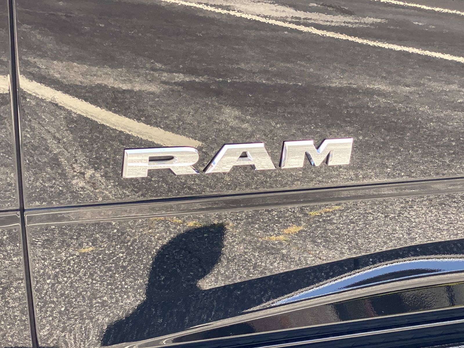 Used 2024 RAM 2500 Big Horn w/ Bed Utility Group AWD/4WD image 15