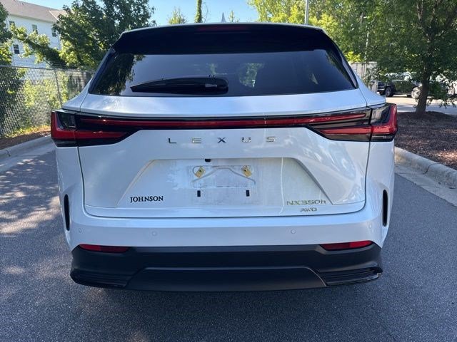 Used 2025 Lexus NX 350h AWD w/ Rear Seat Package image 11