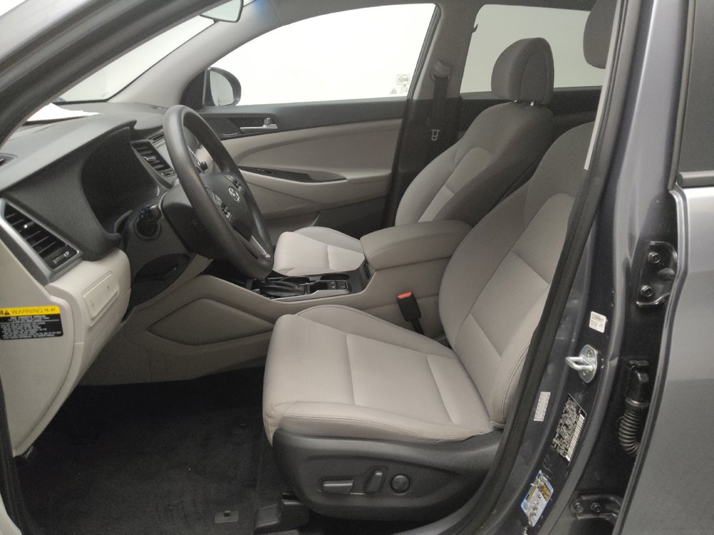 Used 2017 Hyundai Tucson SE w/ SE Popular Package 02 AWD/4WD image 17